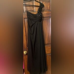 Elegant Black Evening Dress
